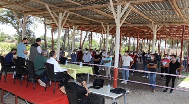 Adana'da 65 geçici işçi için kura çekimi yapıldı