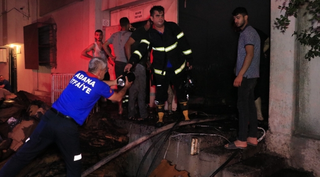 Adana'da tekstil atölyesinde yangın
