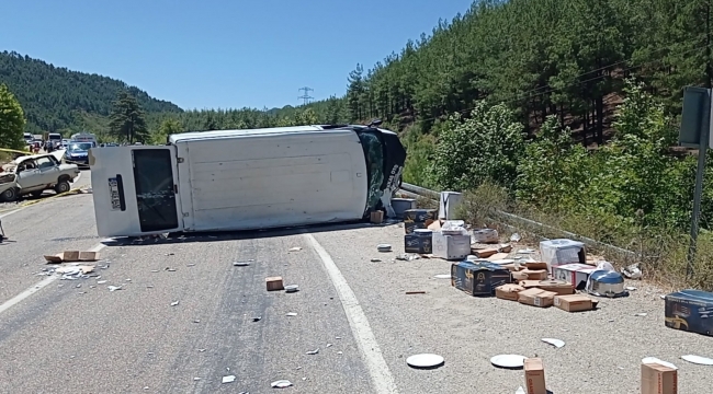 Adana'da düğün yolunca feci kaza: 5 ölü, 1 yaralı