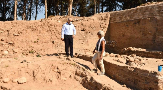 9 bin yıllık Yumuktepe'de çalışmalar sürüyor
