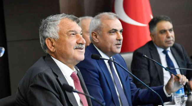 Karalar: "Söz konusu Adana'ysa gerisi teferruat"