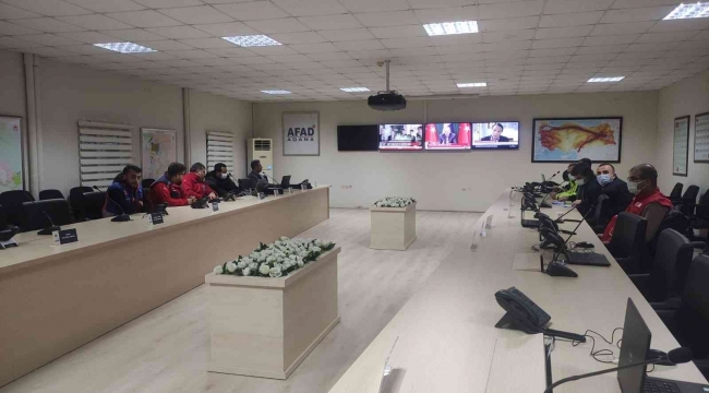 Adana Acil Durum Yönetim Merkezi kar yağışları üzerine 724 faaliyete geçti