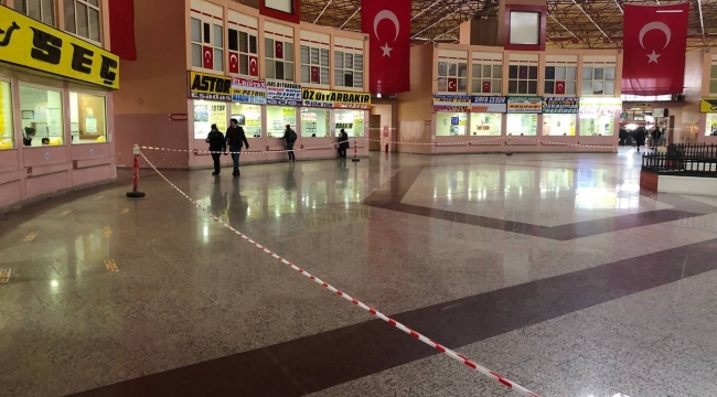 Gaziantep Otogarı çatı çökmesi ihtimaline karşı boşaltıldı