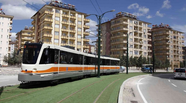 Gaziantep'te toplu taşımada öğrenciye zam yok