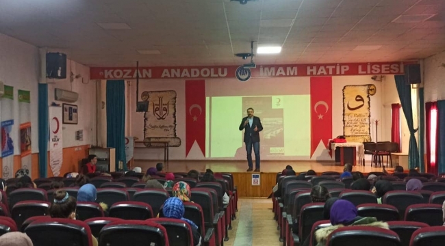 Kozan'da "Bayrak Şehir Adana ve Kahraman Kozan" konferansı
