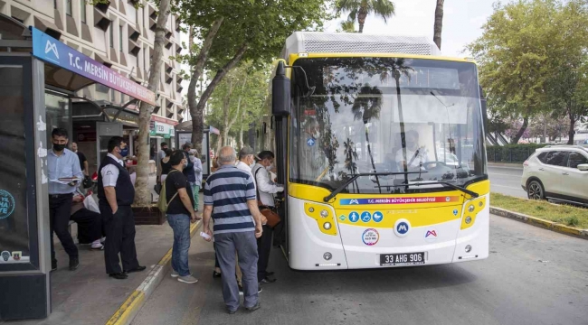 Mersin çevreci otobüs, akıllı durak ve bisiklet yollarıyla donatıldı