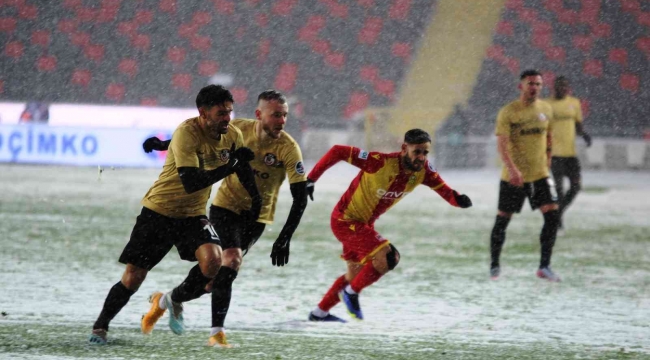 Spor Toto Süper Lig: Gaziantep FK: 0 - Yeni Malatyaspor: 0