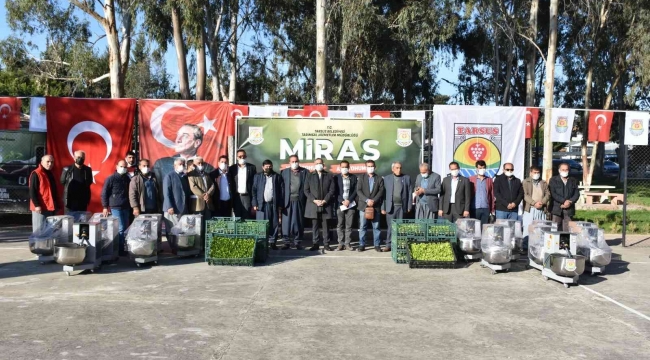 Tarsus'ta kadınlara hamur yoğurma makinesi desteği