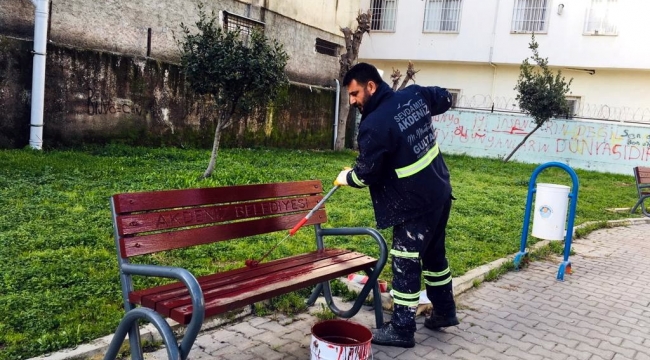 Akdeniz'de sokaklar ve parklar yenileniyor