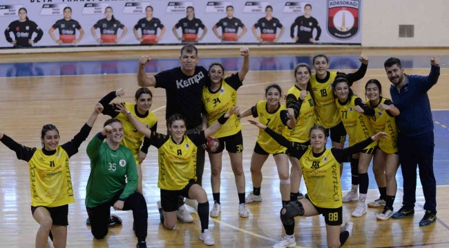 Kadınlar Hentbol 1. Ligi A Grubu: Adasokağı Spor Kulübü: 19 - Elazığ Sosyal Yardımlaşma: 20