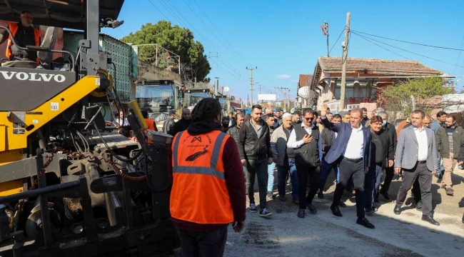 Seçer, Tarsus'taki yol çalışmalarını inceledi