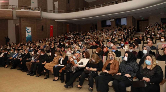 Büyükşehir Türk Musiki Korosu'ndan kadınlar gününe özel konser