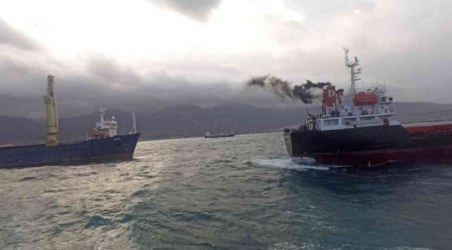 İskenderun Körfezi'nde iki gemi çarpıştı