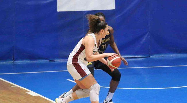 Kadınlar Basketbol Süper Ligi: Hatayspor: 49 - Fenerbahçe Safiport: 91