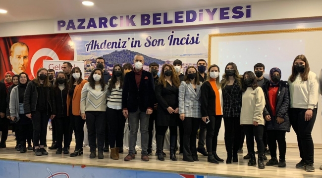 SANKO Üniversitesi akademisyenleri Pazarcık'ta öğrencilerle buluştu