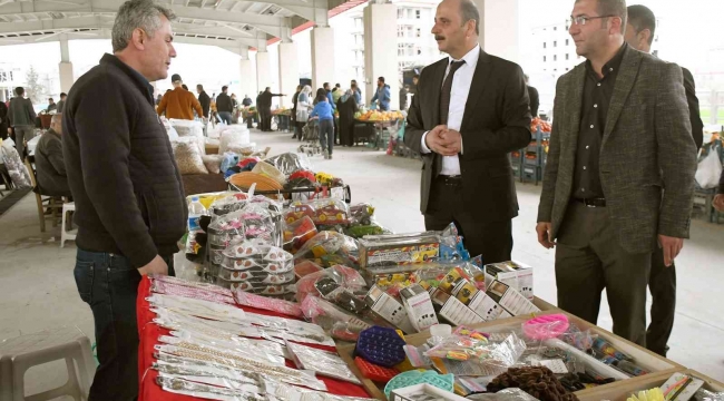 Araban'ın ilk kapalı semt pazar yeri hizmete girdi