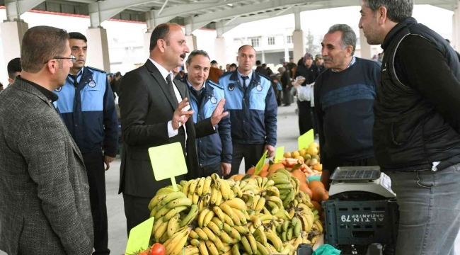 Araban'ın ilk kapalı semt pazarı hizmete girdi