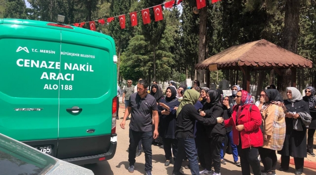 Genç pilotun cenazesi Mersin'de toprağa verildi