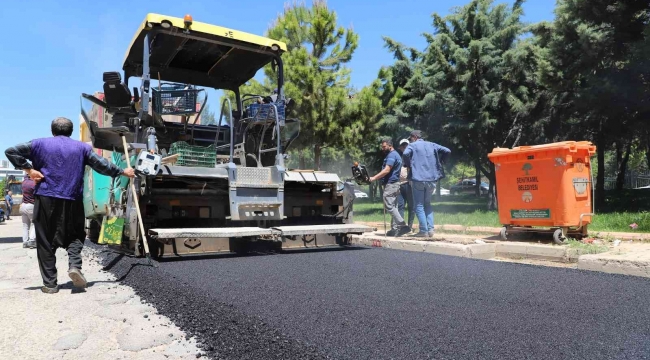 Başkan Fadıloğlu, asfalt çalışmalarını yerinde inceledi