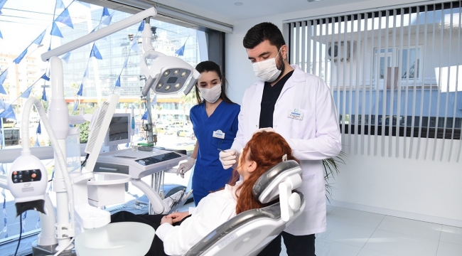 Diş tedavisinde dikişsiz implant dönemi