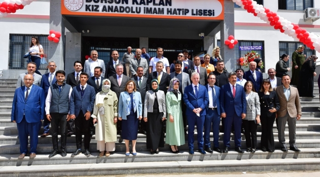 Duygulandıran açılış