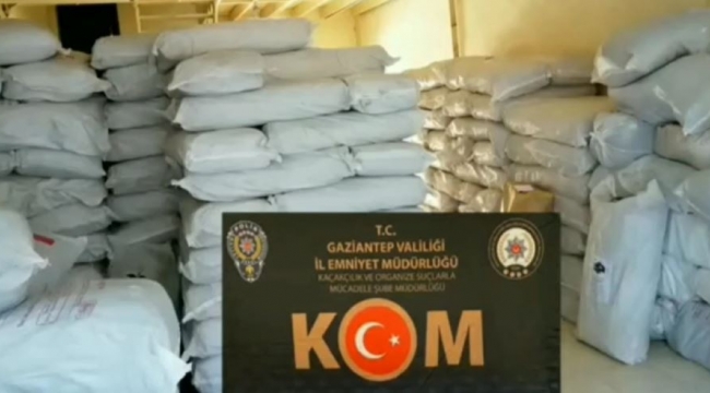 Gaziantep'te 15 ton kaçak çay ele geçirildi