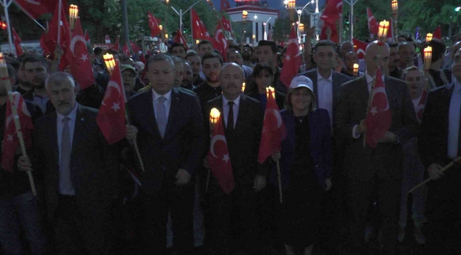 Gaziantep'te coşkulu Fener alayı yürüyüşü