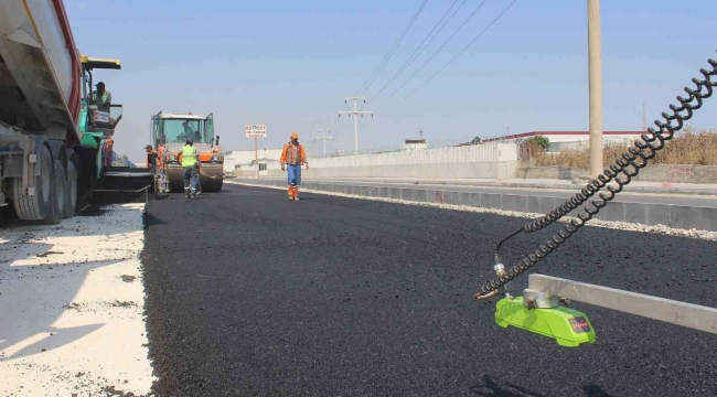 Özgürlük ve Çilek mahallelerindeki yenileme çalışmaları sürüyor