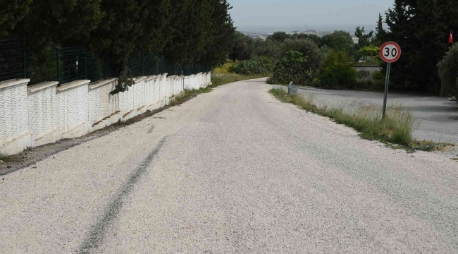 Tarsus Belediyesi 40 günde 12 köyün yolunu asfaltladı