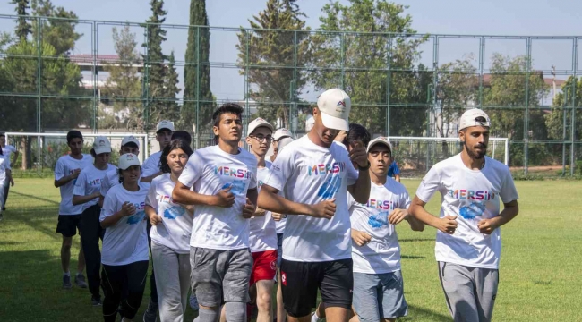 Mersin Büyükşehir Belediyesinden gençlere ücretsiz kurs hizmeti