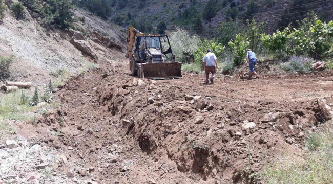 Pozantı'da bahçe yolları düzenlendi