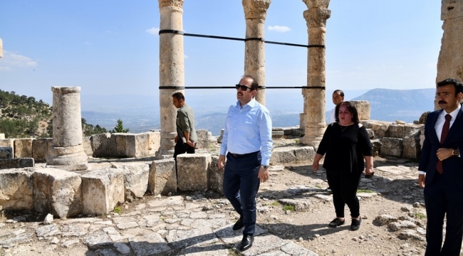 Vali Pehlivan, Mut'un doğal ve tarihi güzelliklerini gezdi