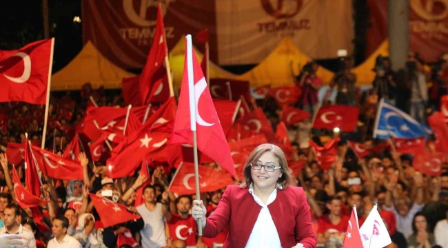 Fatma Şahin'den 15 Temmuz Demokrasi ve Milli Birlik Günü mesajı