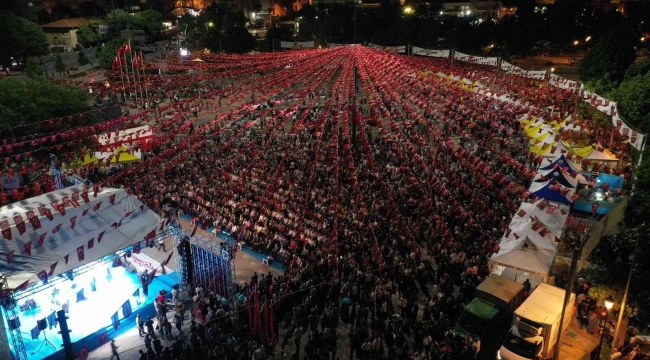 Gaziantep 15 Temmuz gecesi yine tek yürek, tek bilek oldu