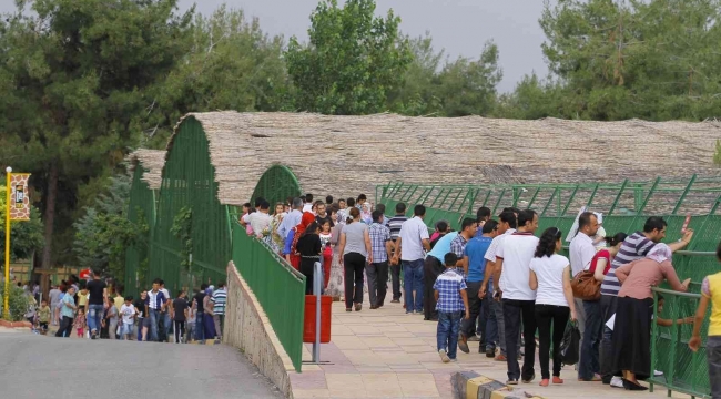 Gaziantep Doğal yaşam Parkı 9 günde 225 bin ziyaretçiyi ağırladı