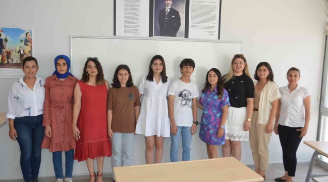 Mersin'deki kurs merkezleri öğrencilerin hayallerine köprü oluyor