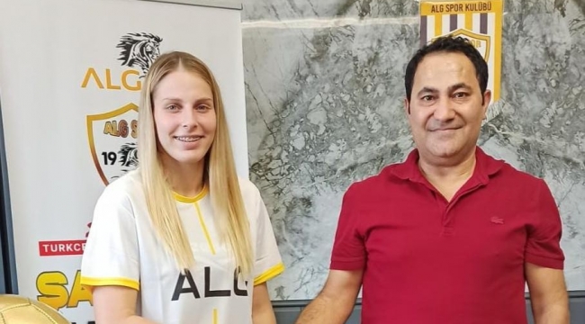 Sırp kaleci Jovana Petrovic, Gaziantep ALG Spor'da