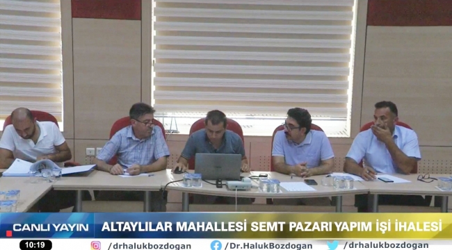 Tarsus Belediyesinin semt pazarı ihalesi canlı yayınlandı