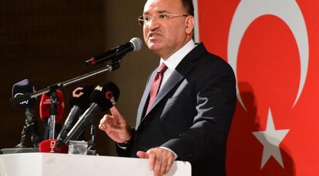 Adalet Bakanı Bekir Bozdağ: "Kılıçdaroğlu köstebek bürokratlarıyla kapkaç siyaseti yapıyor"