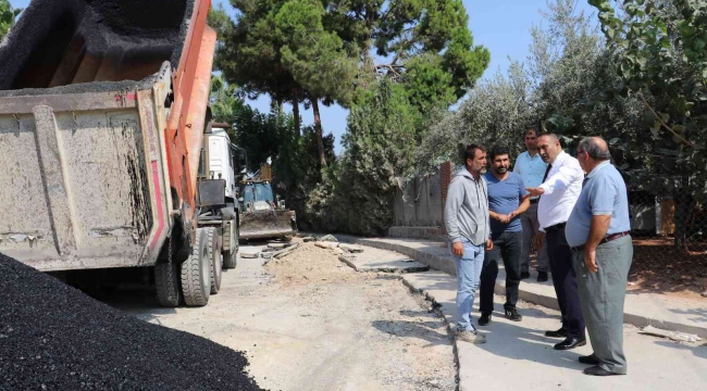 Toroslar'da alt yapı çalışmaları biten yollar asfaltlanıyor