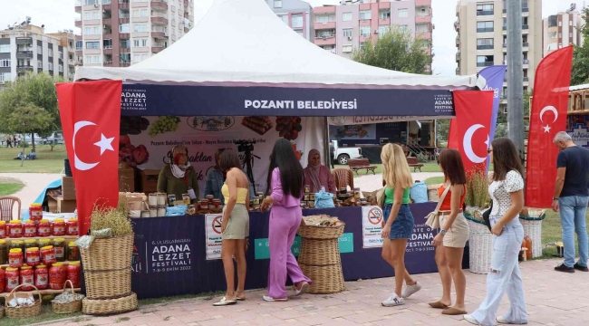 Pozantı'nın organik lezzetler standına yoğun ilgi