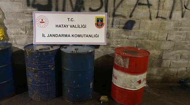 Hatay'da 2 bin 500 litre kaçak akaryakıt ele geçirildi