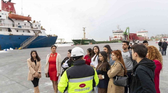 Kariyer Merkezi lojistikçileri sektöre hazırlıyor