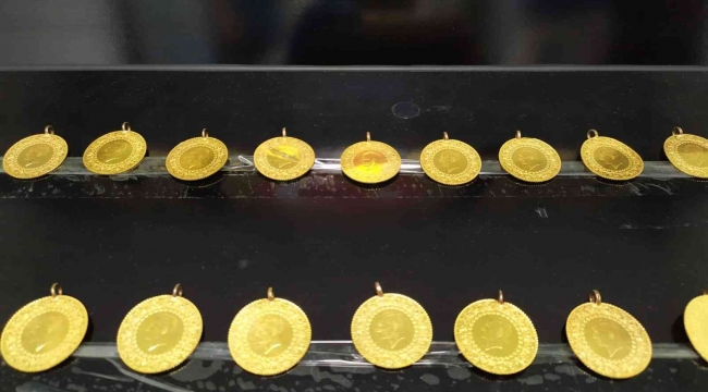 Adana'da sahte para operasyonunda külçe altın ele geçirildi