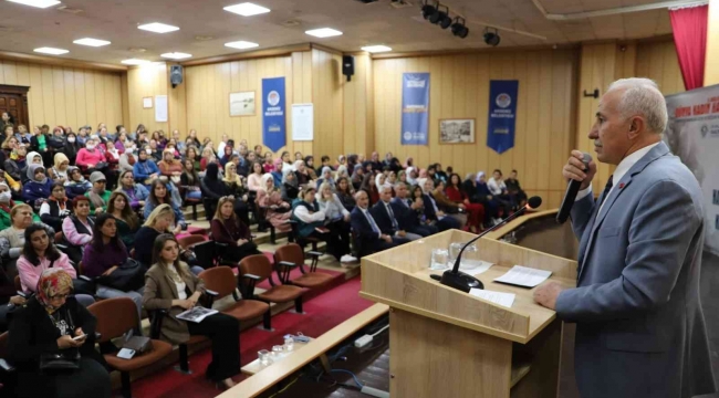 Akdeniz Belediyesi'nden 'Kadın Hakları Günü' paneli