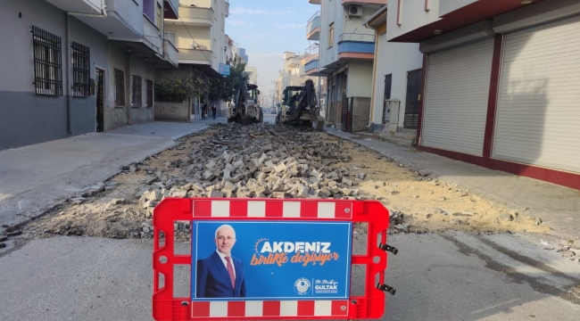 Akdeniz'de sokak yenileme ve yeni yol çalışmaları