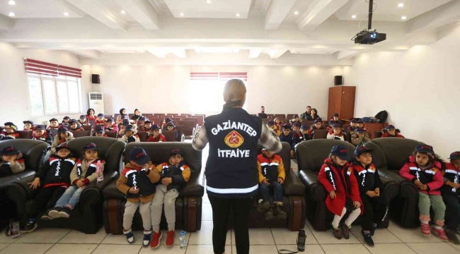 Gaziantep itfaiyesi minikleri ağırladı