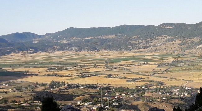 Kahramanmaraş'ta baraj suları altında kalacak mahalle taşınıyor