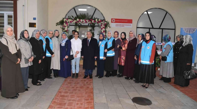 Kahramanmaraş'ta Leyli-Zeynep Mahçiçek Kur'an Eğitim Merkezi açıldı