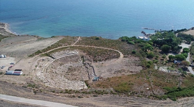 Karataş'ın tarihi Cilalı Taş Devrine kadar uzanıyor